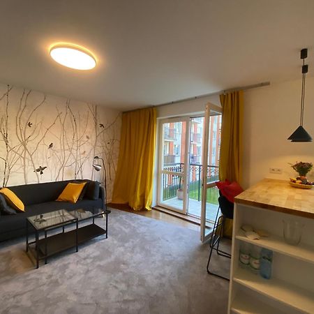 Best Inn Poznan Apartament Wojskowa Luaran gambar