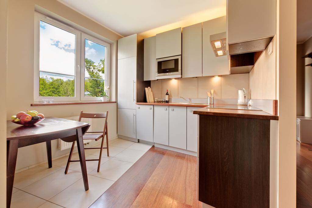 Best Inn Poznan Apartament Wojskowa Bilik gambar