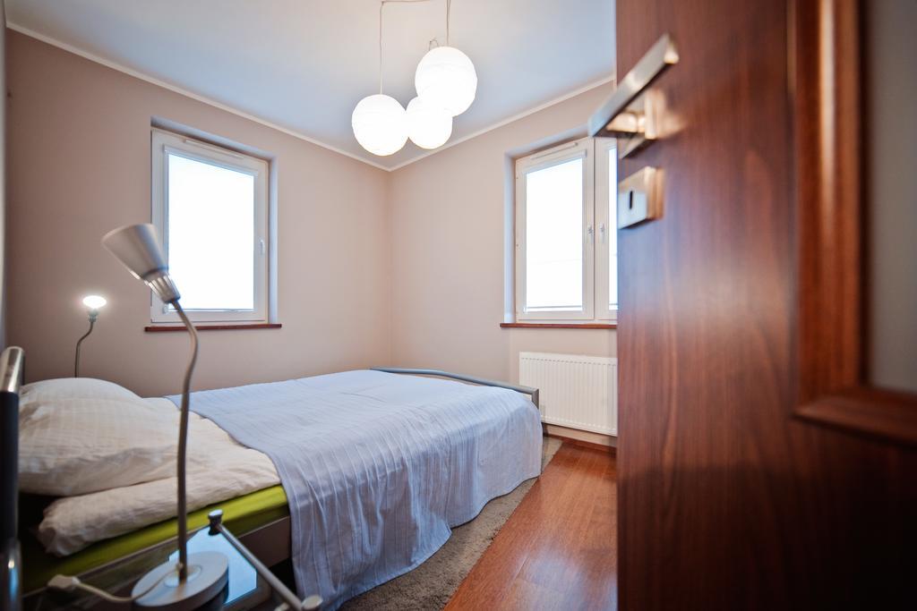 Best Inn Poznan Apartament Wojskowa Bilik gambar