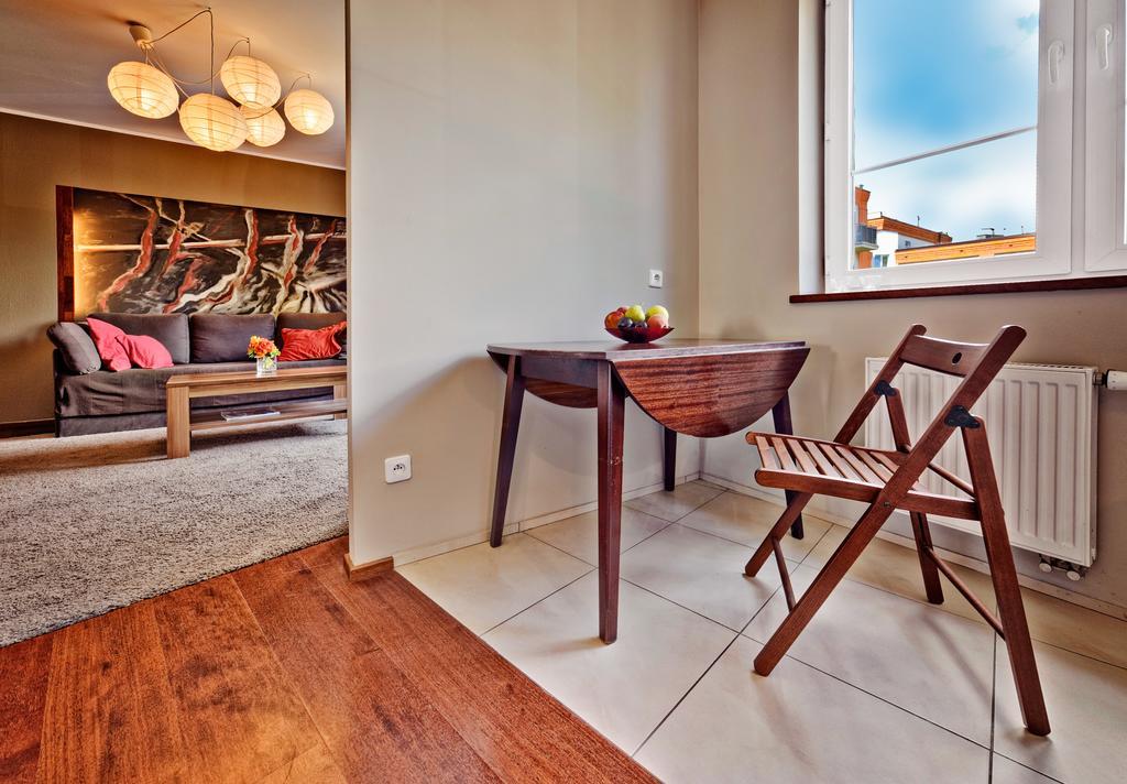 Best Inn Poznan Apartament Wojskowa Bilik gambar