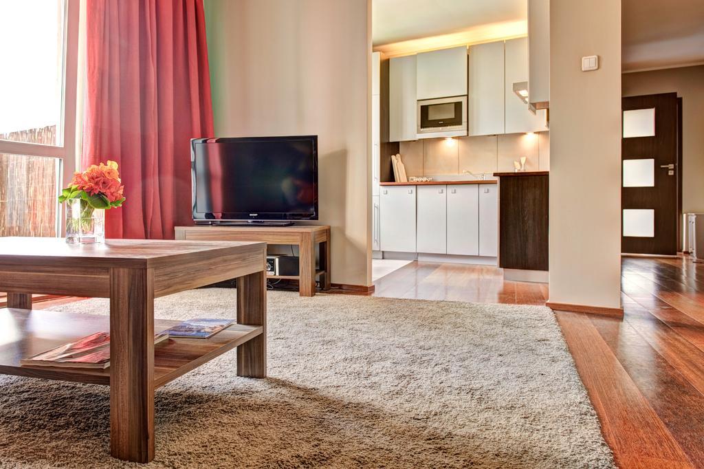 Best Inn Poznan Apartament Wojskowa Bilik gambar
