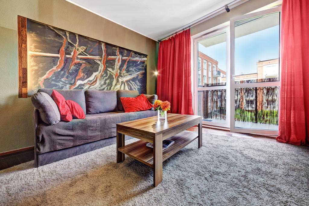 Best Inn Poznan Apartament Wojskowa Bilik gambar